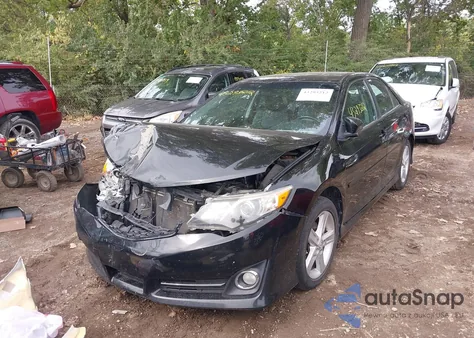 2013 Toyota Camry Se из США, поврежденный, VIN 4T1BF1FK6DU236460